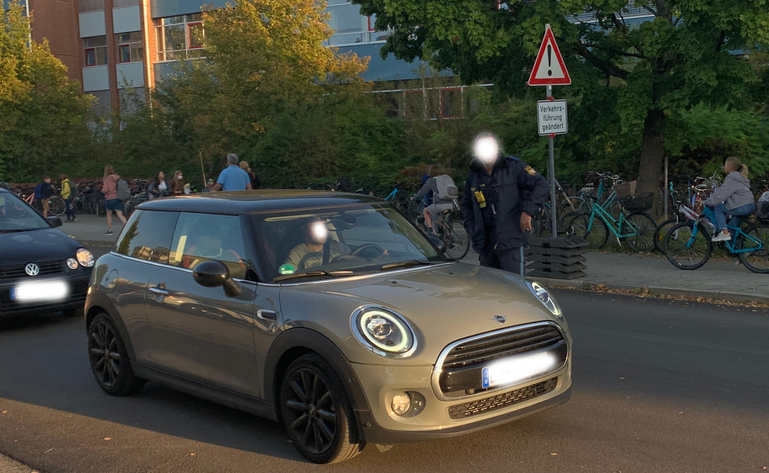 “Es wissen nicht alle” – B304