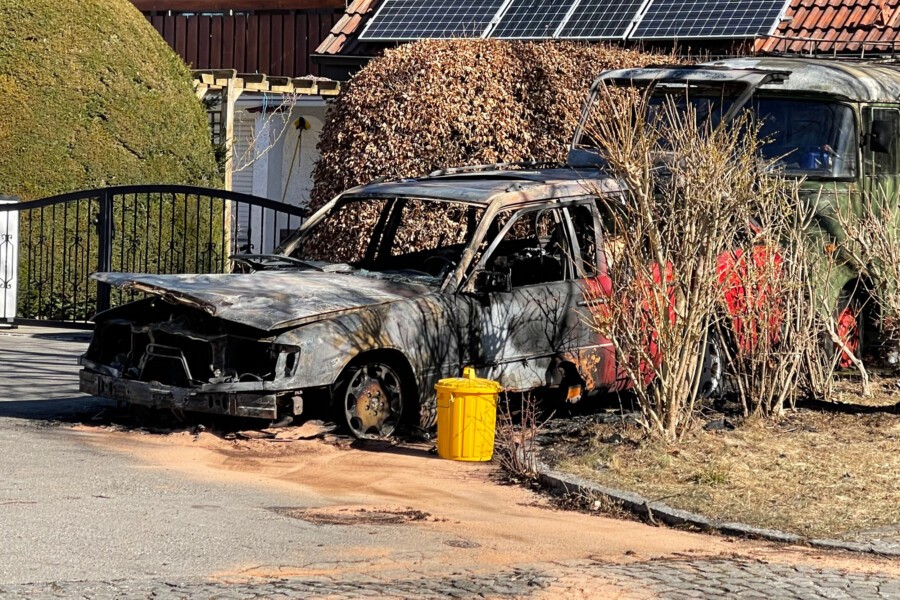 Mercedes brennt aus