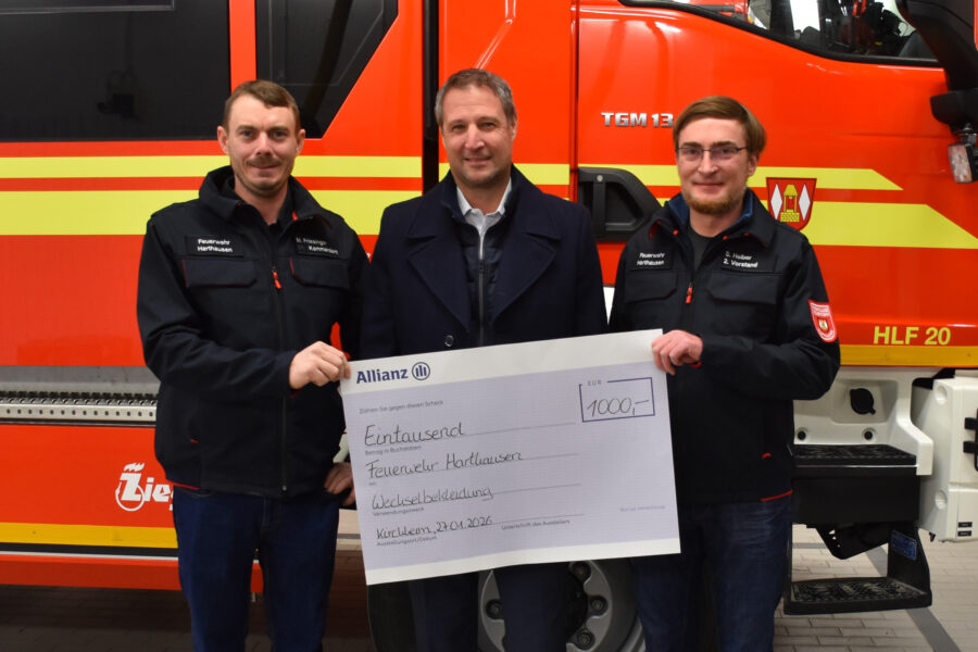 Spende für die Feuerwehr Harthausen